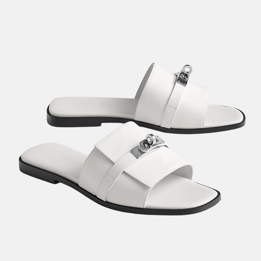 Aria | Elegantne črne mule z bisernim detajlom